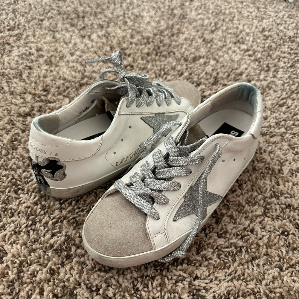 Golden Goose tennis shoes